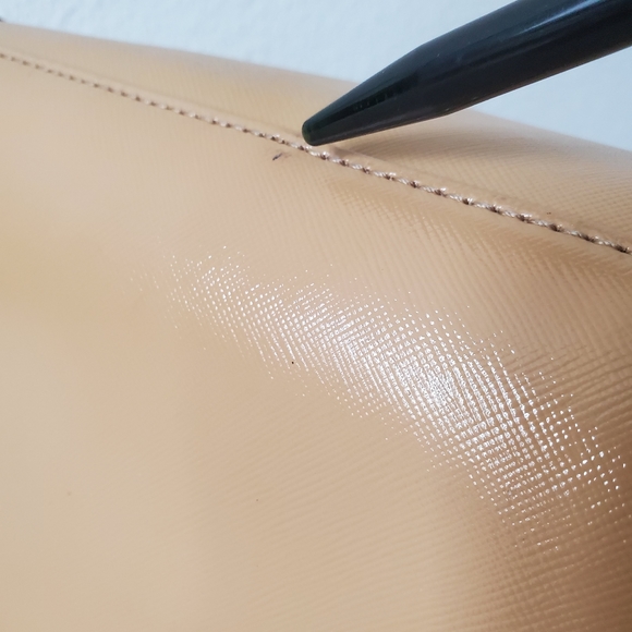 $500 Tory Burch Robinson Glossy Tan Brown Large Satchel Tote bag - Picture 8 of 15